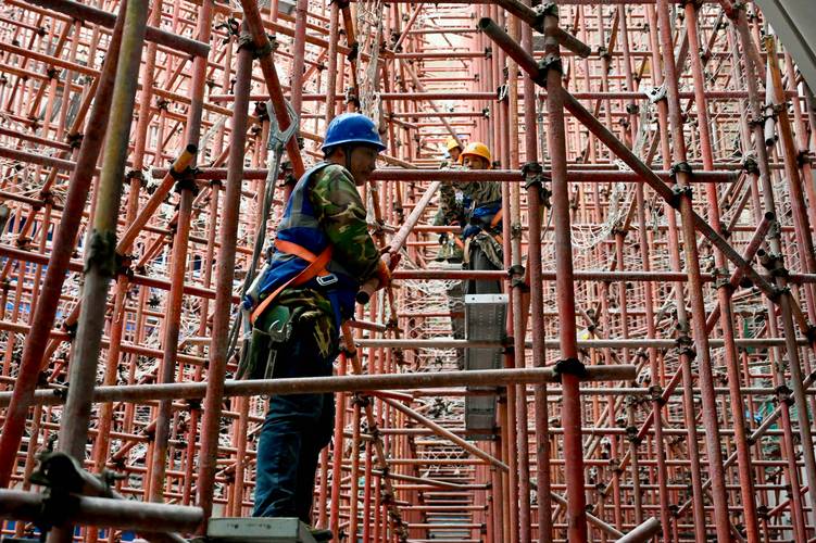 吹響復(fù)工“集結(jié)號(hào)” 貴陽(yáng)貴安房屋市政工程建設(shè)正酣